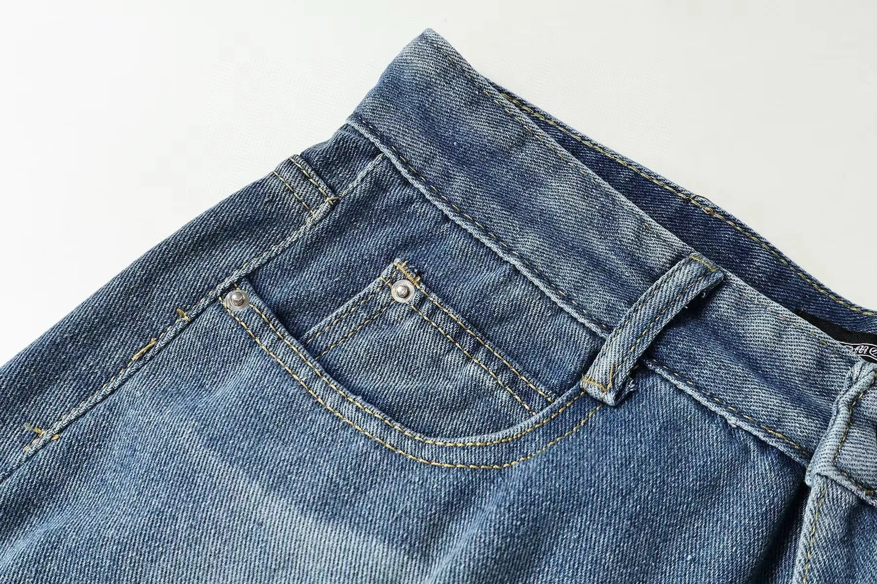 P270 Chrome Hearts/Chrome Hearts Classic Color Leather Cross Washed Color Fabric Unisex Denim Trousers Color: Picture Color Code Number: 28-36